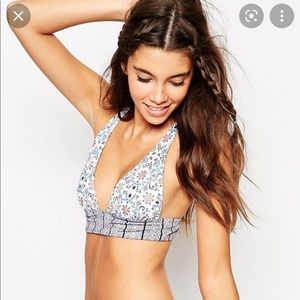 ASOS Girly Woodblock Print Deep Triangle Bikini Top Size S